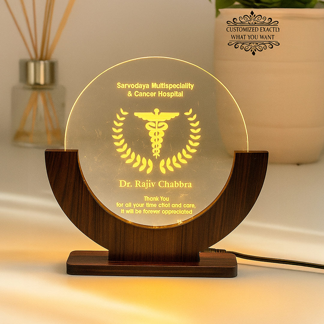 Personalized Doctor Appreciation LED Lamp with Wooden Base – With Adapter | Love Craft Gifts