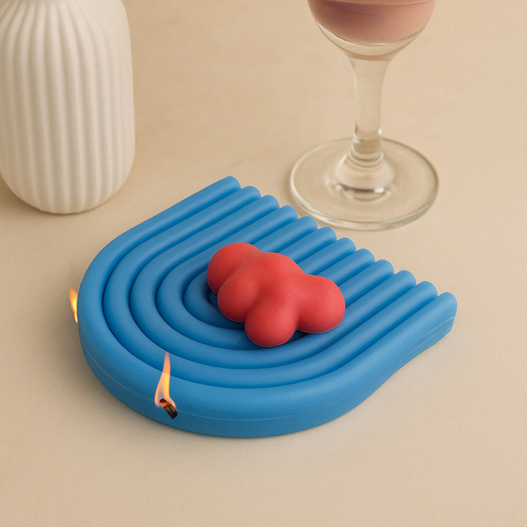 Rainbow Arch Cloud Candle – Blue & Red | Love Craft Gifts
