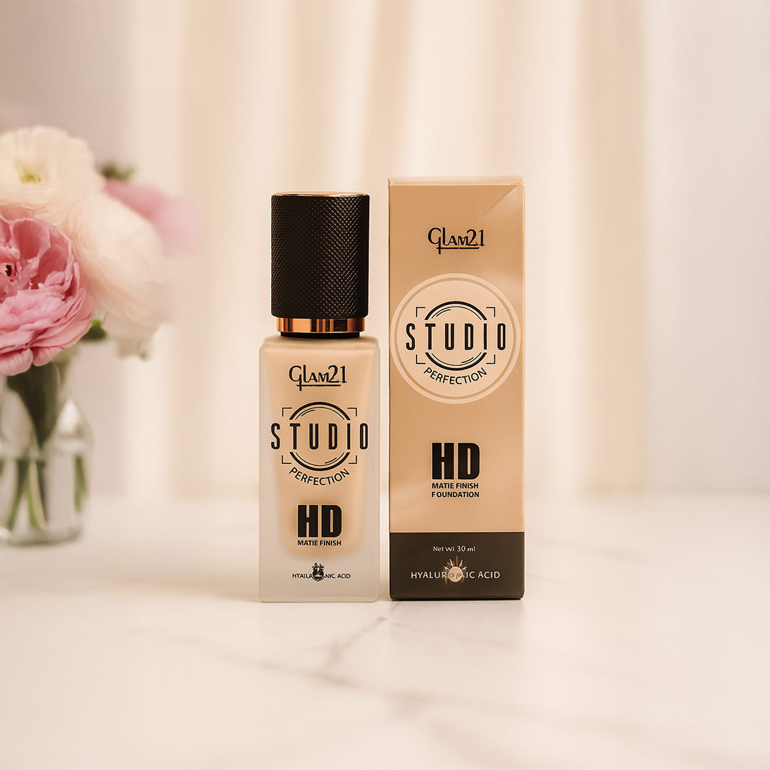 Glam21 Studio Perfection HD Matte Foundation – 01 Ivory (Customized with Name & Illustration) | Love Craft Gifts