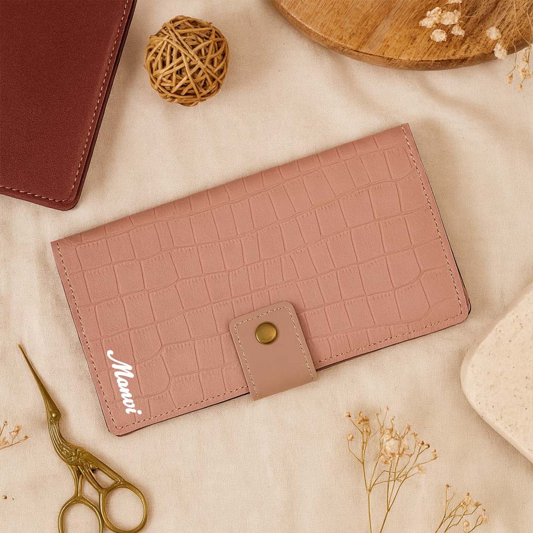 Personalized Premium Croc-Textured Wallet