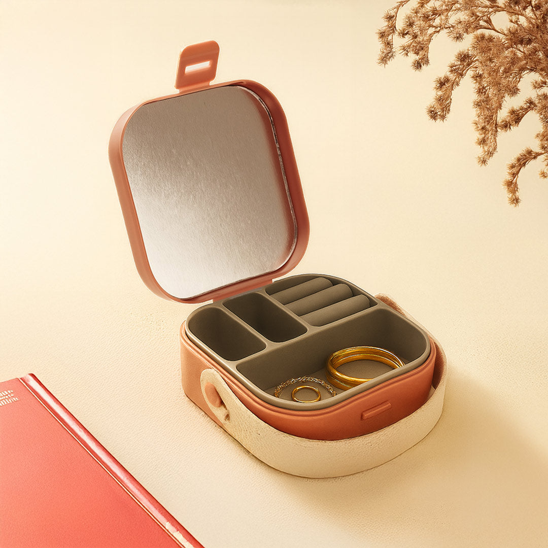 Personalized Mini Jewelry Box with Name | Love Craft Gifts