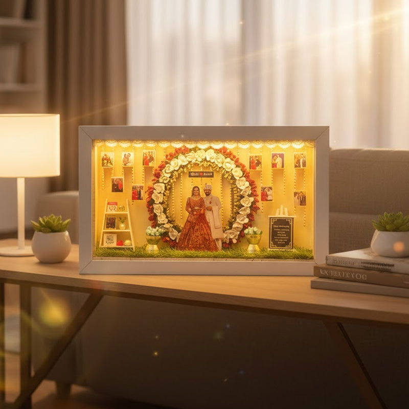 Personalized Miniature 3D Couple Frame With Lights