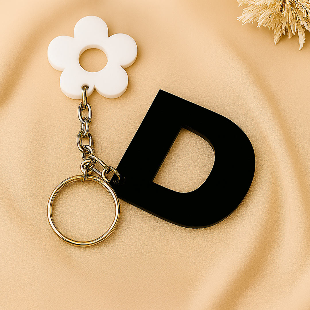 Personalized Flower Ring Acrylic Keychain – Black