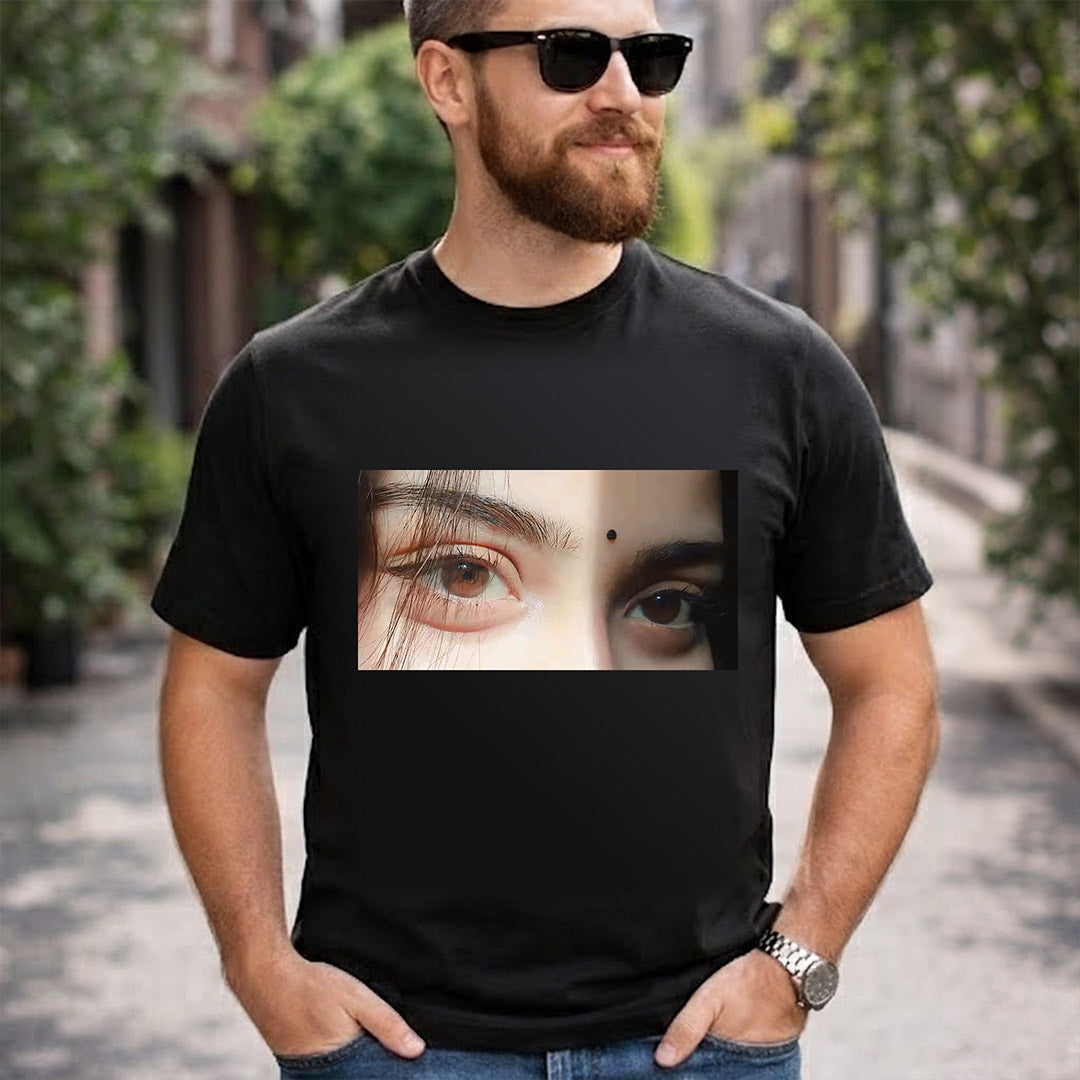 Personalized Eye Photo T-Shirt – Custom Eye Photo Printed T-Shirt for Men & Women (Black / White) | Love Craft Gifts