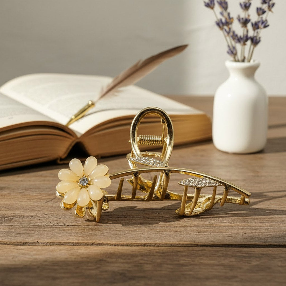 Luxury Golden Floral Hair Claw Clip – Elegant Daisy Design for Women | Love Craft Gifts