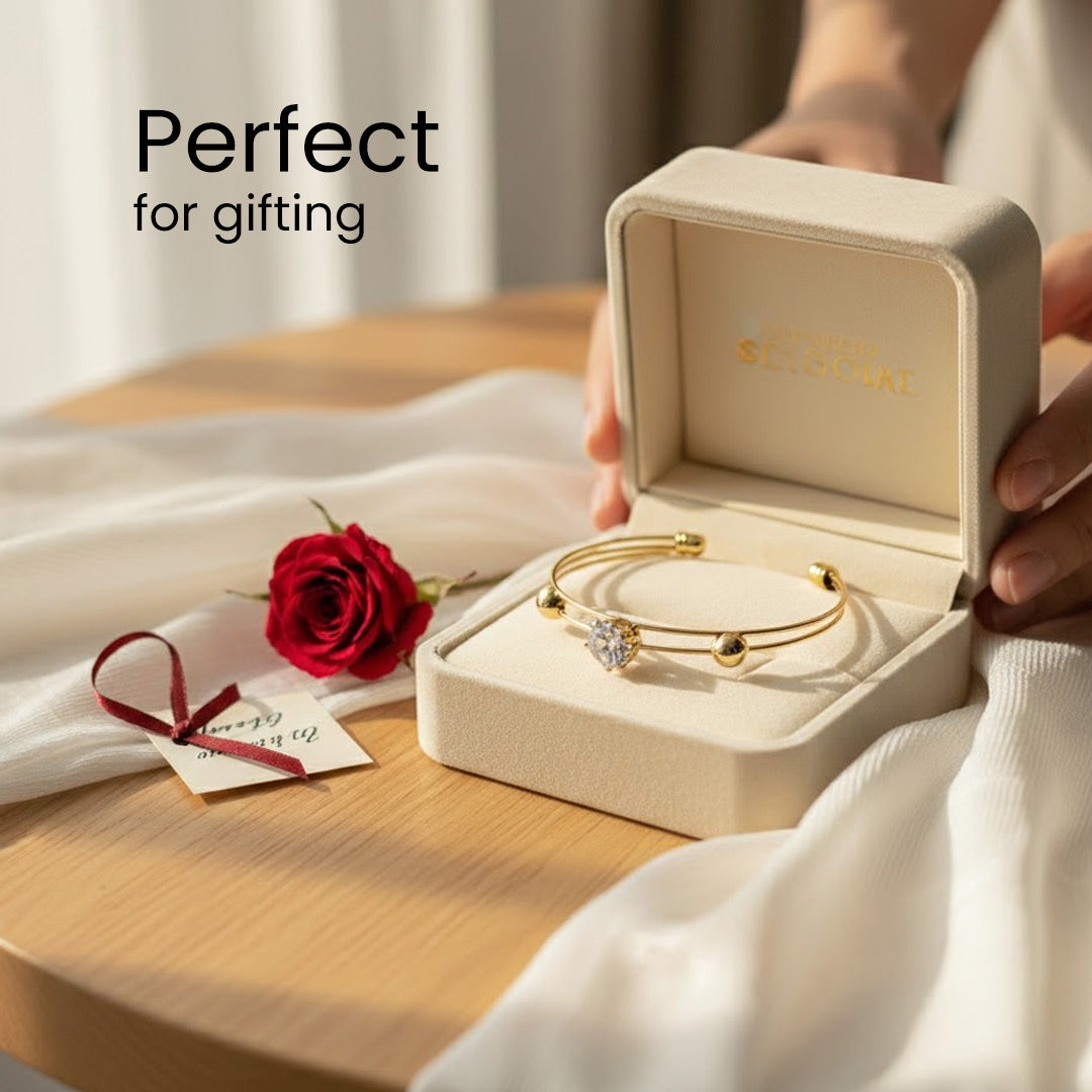 A Personalized Polaroid Memory with Jewellery – A Gift from the Heart | Love Craft Gifts