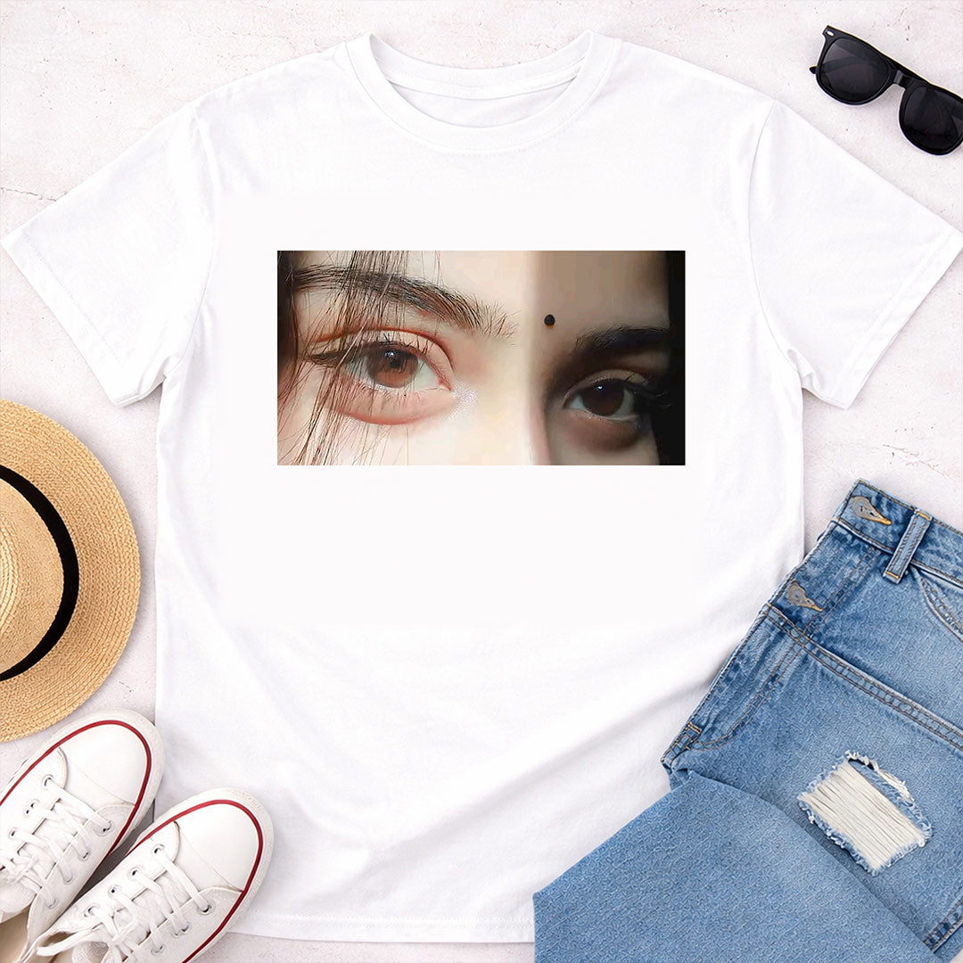 Personalized Eye Photo T-Shirt – Custom Eye Photo Printed T-Shirt for Men & Women (Black / White) | Love Craft Gifts