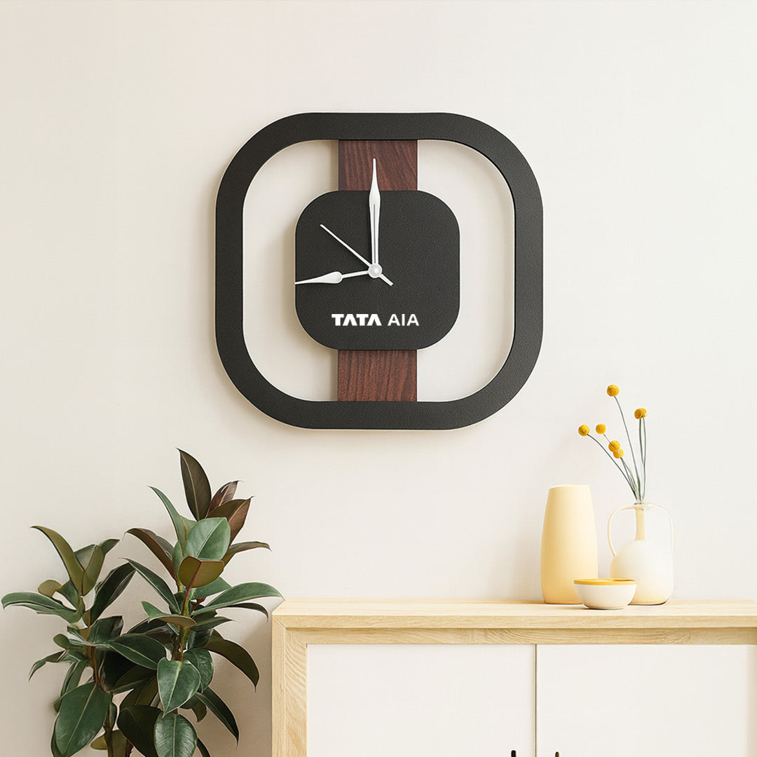Personalized Wooden Round Wall Clock | Love Craft Gifts