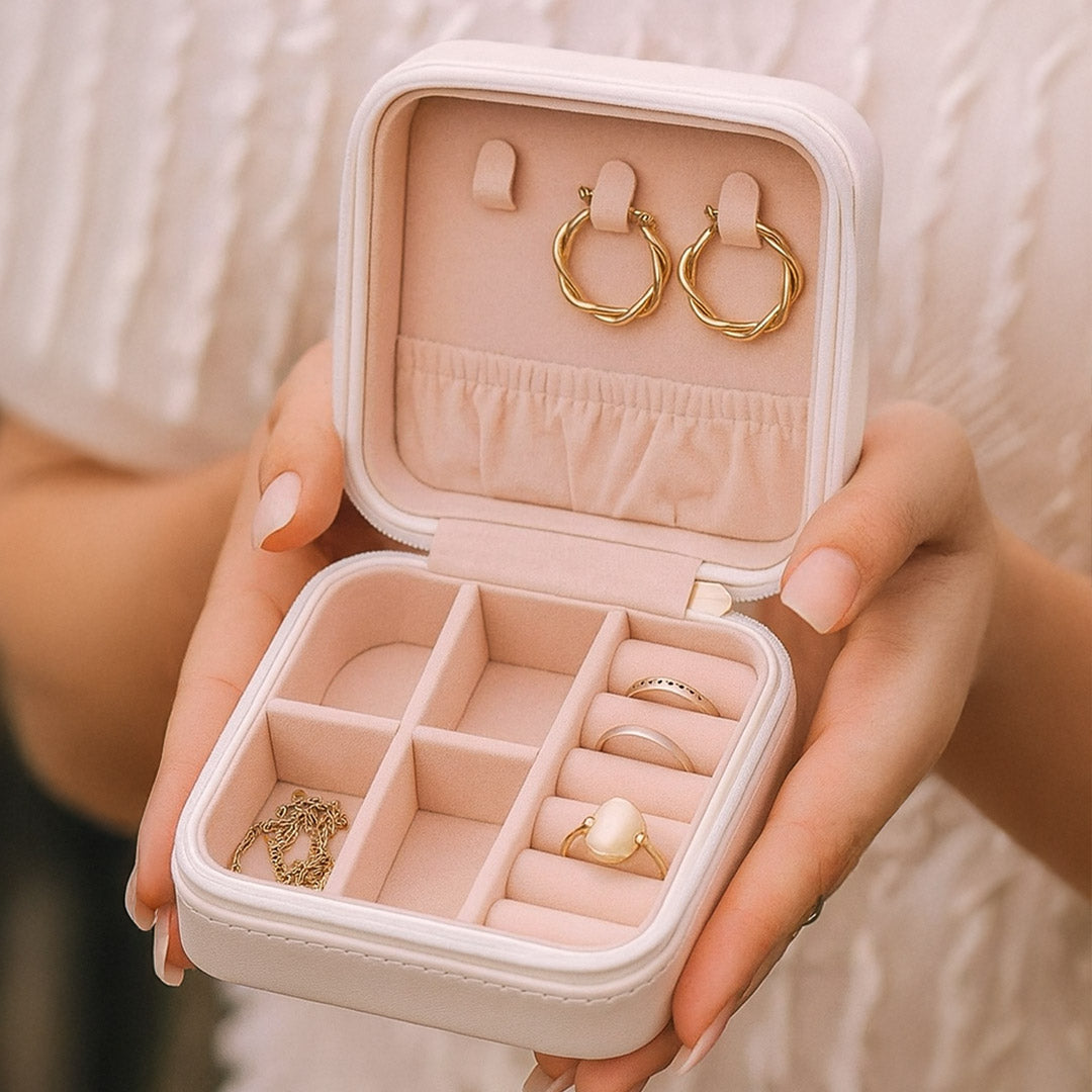 Personalized Jewellery Travel Case with Name & Initial | Love Craft Gifts