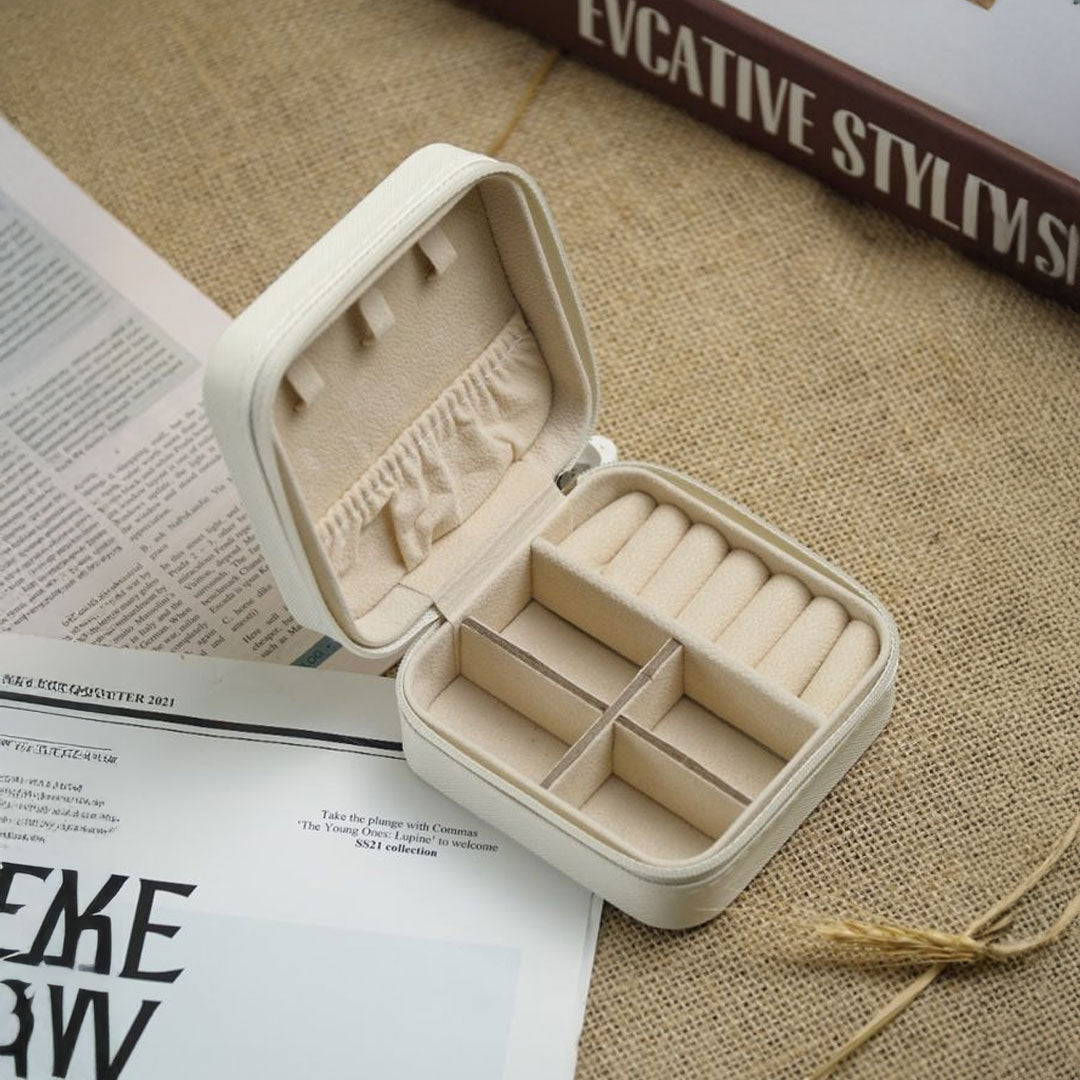 Personalized Jewellery Travel Case – A Special Anniversary Gift | Love Craft Gifts