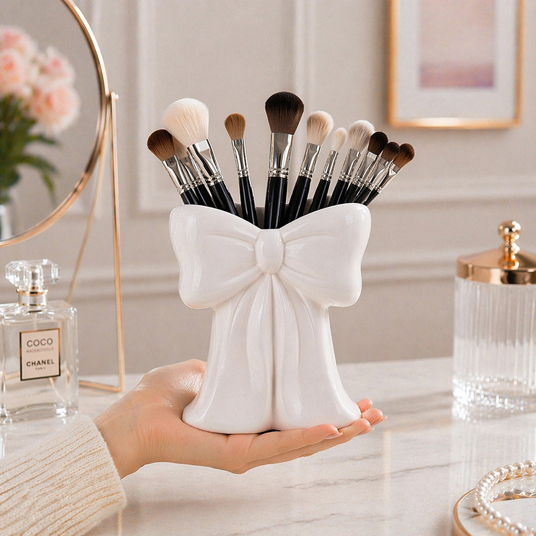 Elegant Bow Makeup Brush Holder – Premium Vanity Organizer for Makeup Brushes & Beauty Tools (Pink & White) | Love Craft Gifts™