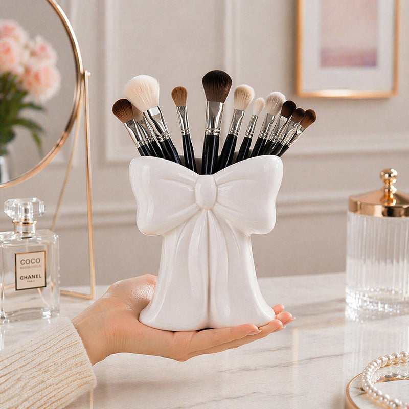 Elegant Bow Makeup Brush Holder – Premium Vanity Organizer for Makeup Brushes & Beauty Tools (Pink & White) | Love Craft Gifts™