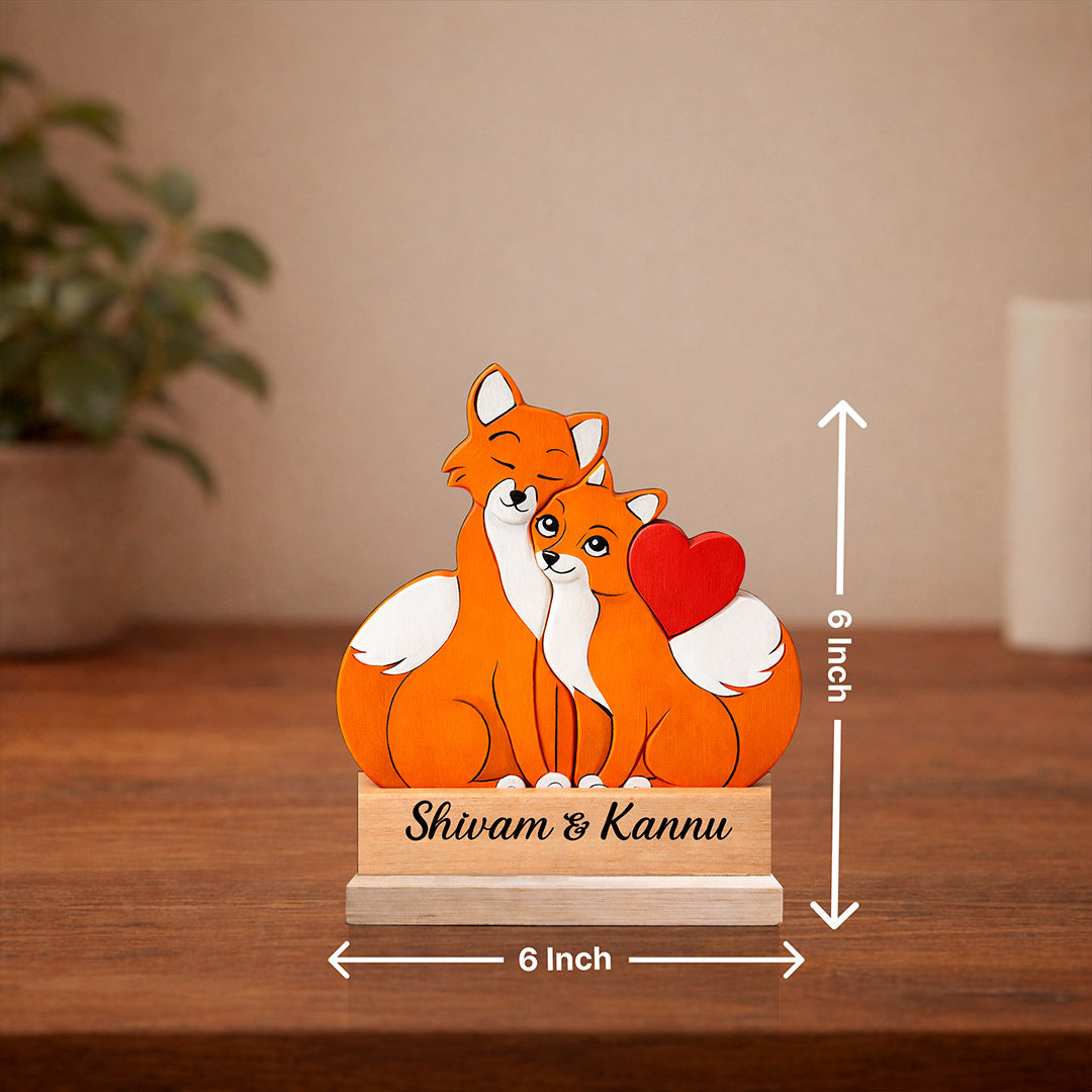 Personalized Cute Fox Couple Wooden Table Stand (6x6 Inch) – Custom Name Romantic Animal Couple Décor Gift for Girlfriend, Boyfriend & Anniversary | Love Craft Gifts
