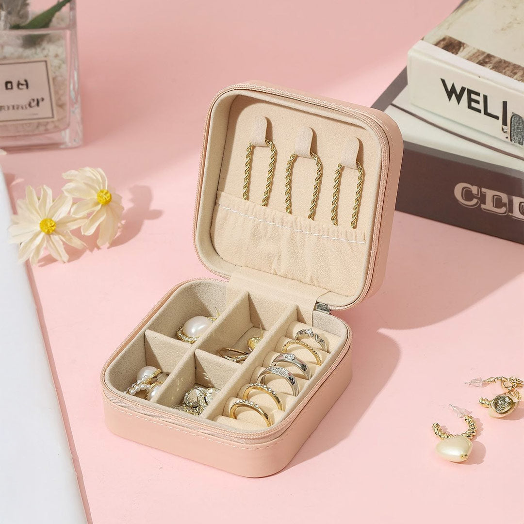 Personalized Jewellery Travel Case – A Special Birthday Gift