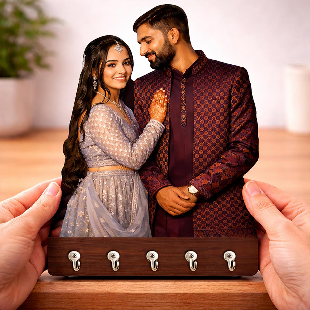 Personalized Couple Photo Key Holder Wooden Wall Hanger – Custom Picture Key Stand (6x8 Inch) | Love Craft Gifts