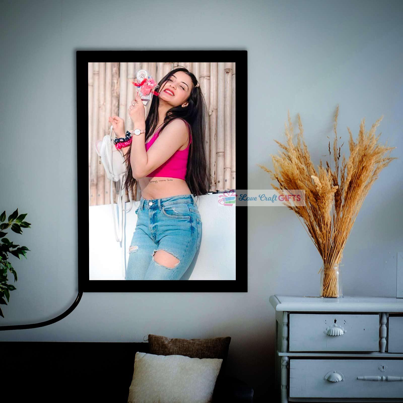 ACRYLIC LED PHOTO FRAME | love craft gift