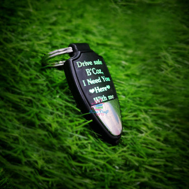 DRIVE SAFE LIGHT KEYCHAIN - love craft gift